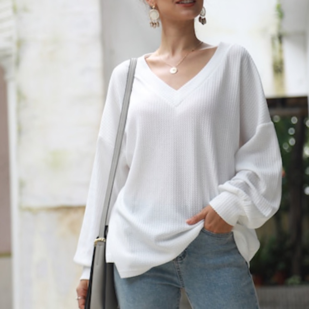 JUST IN ! White drop shoulder- Sweater - Picture 5 of 7